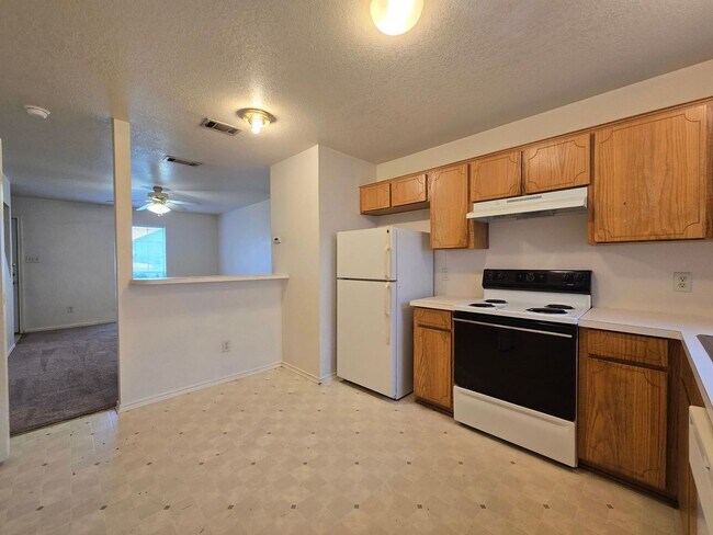4507 Alan Kent Dr Killeen, TX 76549 photo 4