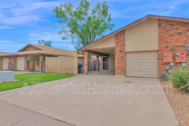 1839 E Inverness Ave Mesa, AZ 85204 photo 3
