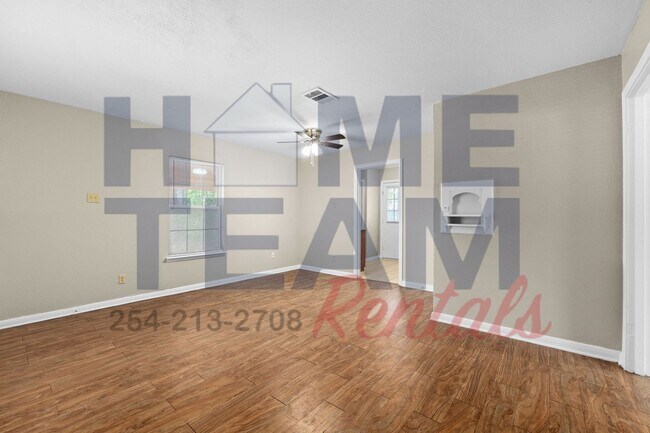 2005 Elkins Ave Killeen, TX 76541 photo 4