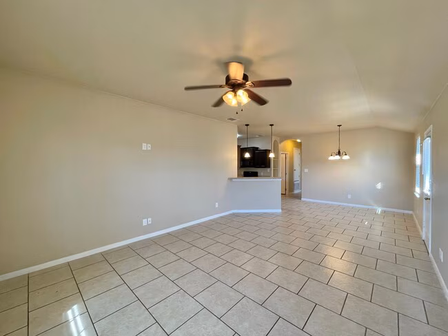 4601 Cambridge Dr Killeen, TX 76549 photo 2