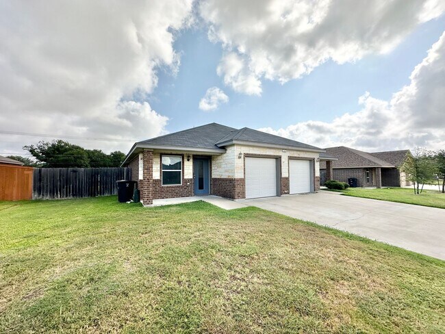 4507 Skyflower Ln Killeen, TX 76549 photo 2