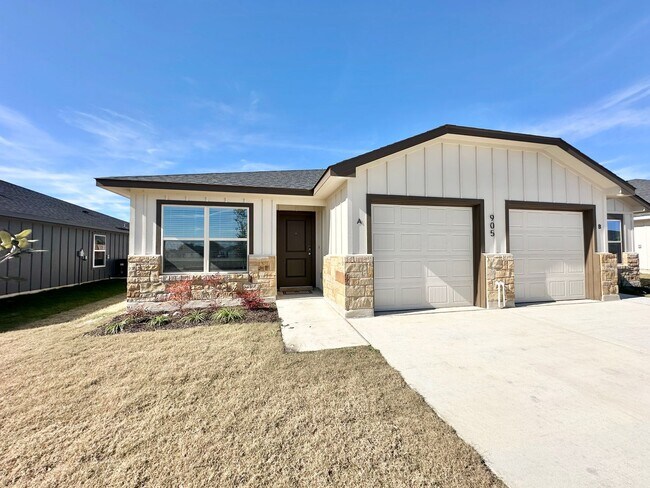 905 Cherry Laurel Ln Killeen, TX 76543 photo 2