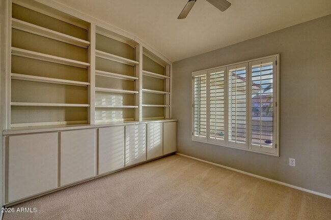 15704 W Sentinel Dr Sun City West, AZ 85375 photo 5