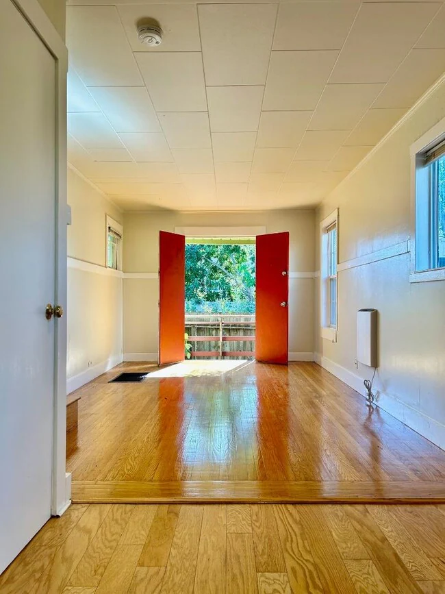 2609 Mcgee Avenue, Berkeley, CA 94703 photo 5