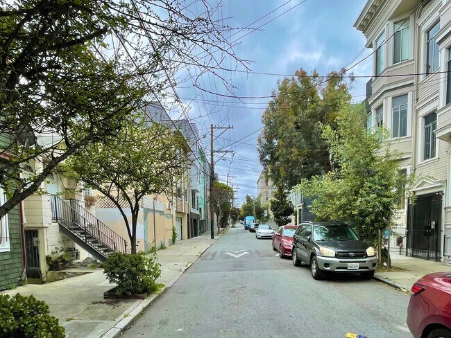 150 San Carlos Street, San Francisco, CA 94110 photo 4