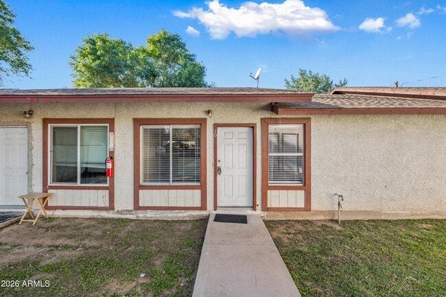520 W Clark St Mesa, AZ 85201 photo 5