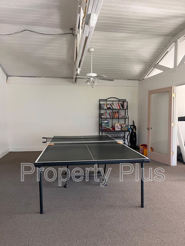 7550 N 12th St Phoenix, AZ 85020 photo 5