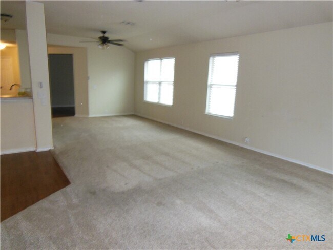 5244 Brookline Schertz, TX 78108 photo 2