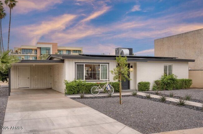 7504 E 1st St Scottsdale, AZ 85251 photo 4