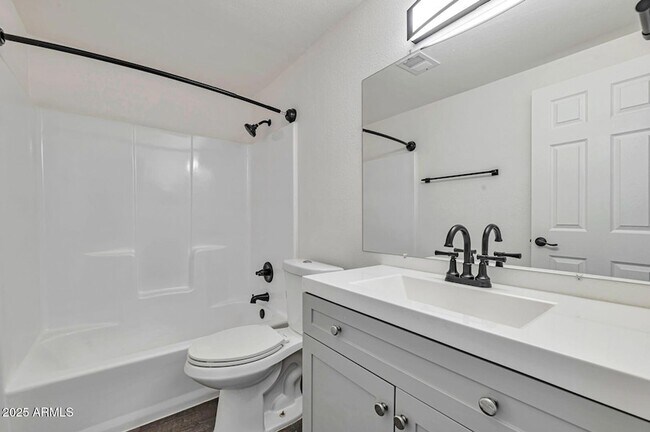 4231 N 13th Pl Phoenix, AZ 85014 photo 5