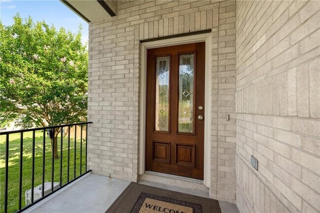 3802 Hawk View St Round Rock, TX 78665 photo 4
