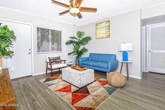 615 S Hardy Dr Tempe, AZ 85281 photo 5