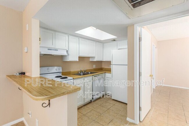 700 W University Dr Tempe, AZ 85281 photo 5