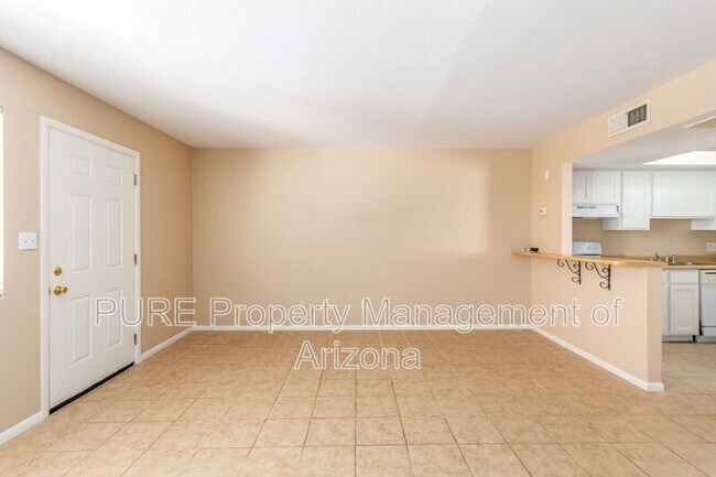 700 W University Dr Tempe, AZ 85281 photo 4