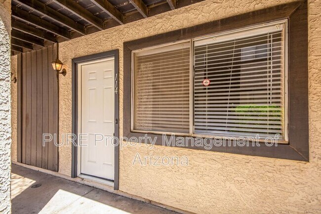 700 W University Dr Tempe, AZ 85281 photo 2
