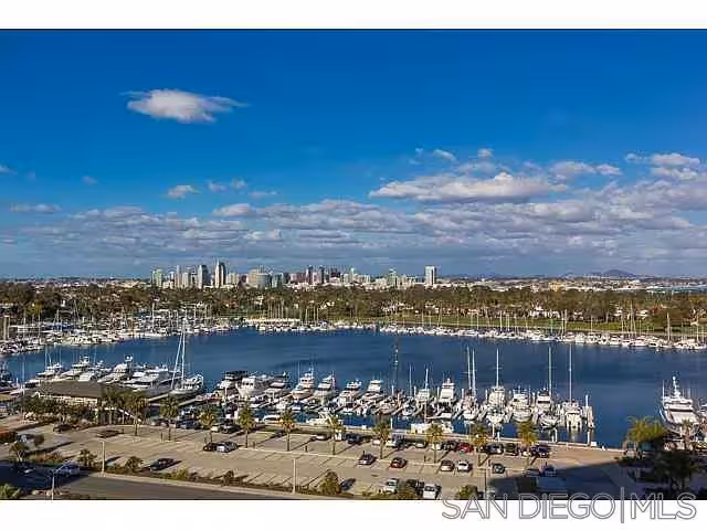 1750 Avenida Del Mundo Coronado, CA 92118 photo 3
