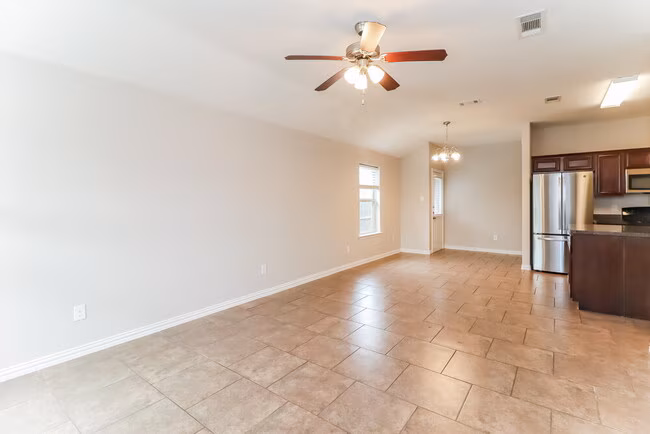 2412 Hawkwood Ct - SFHT photo 3