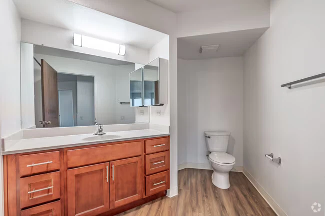1101 Howard St San Francisco, CA 94103 photo 5