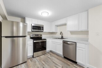 407 Sarah St San Marcos, TX 78666 photo 2