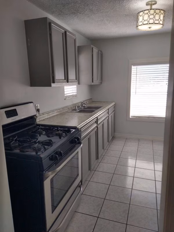 5237 Mulford Street, Houston, TX 77023 photo 5