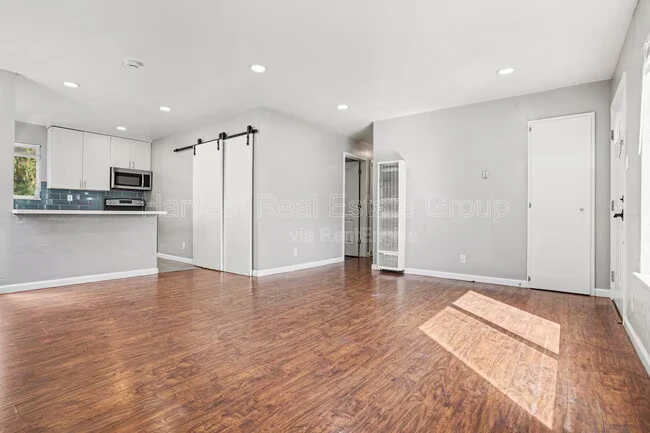 14772 Midland Rd San Leandro, CA 94578 photo 4