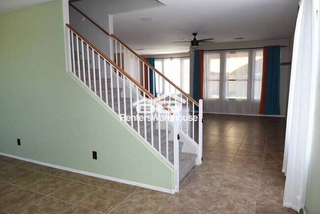 9791 W Butler Dr Peoria, AZ 85345 photo 3