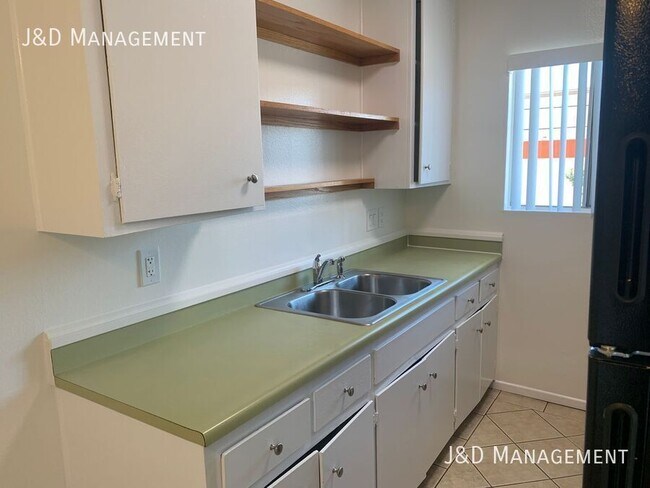 7530 North Ave Lemon Grove, CA 91945 photo 3