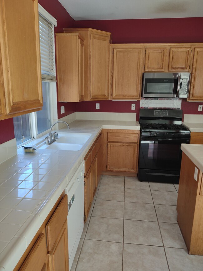 40543 Chantemar Way Temecula, CA 92591 photo 5