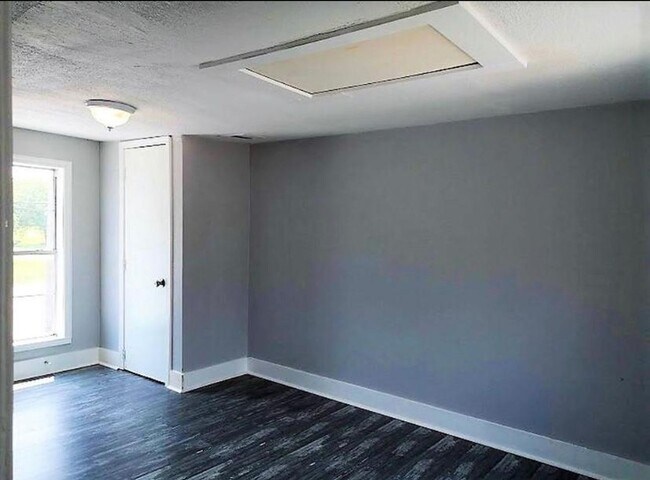 412 N 8th St South Houston, TX 77587 photo 3