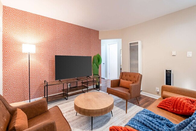 2312 Bonar St Berkeley, CA 94702 photo 5
