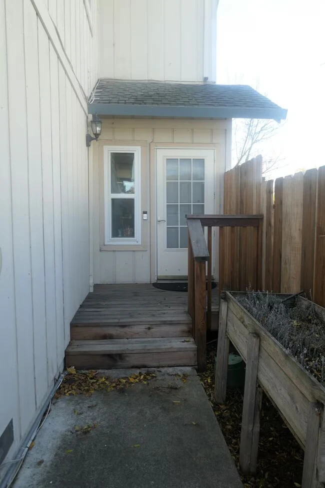 139 Montebello Dr Watsonville, CA 95076 photo 3