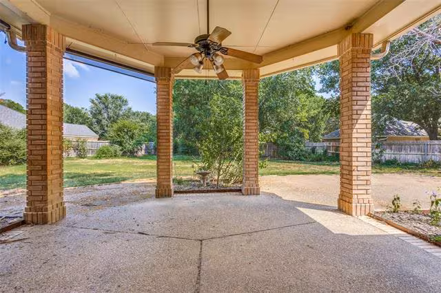 300 Southridge Lakes Parkway, Southlake, TX 76092 photo 2