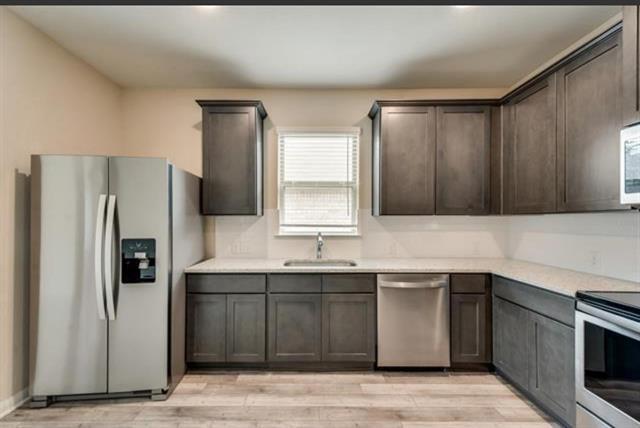 1052 Tumbleweed Trail Crowley, TX 76036 photo 4