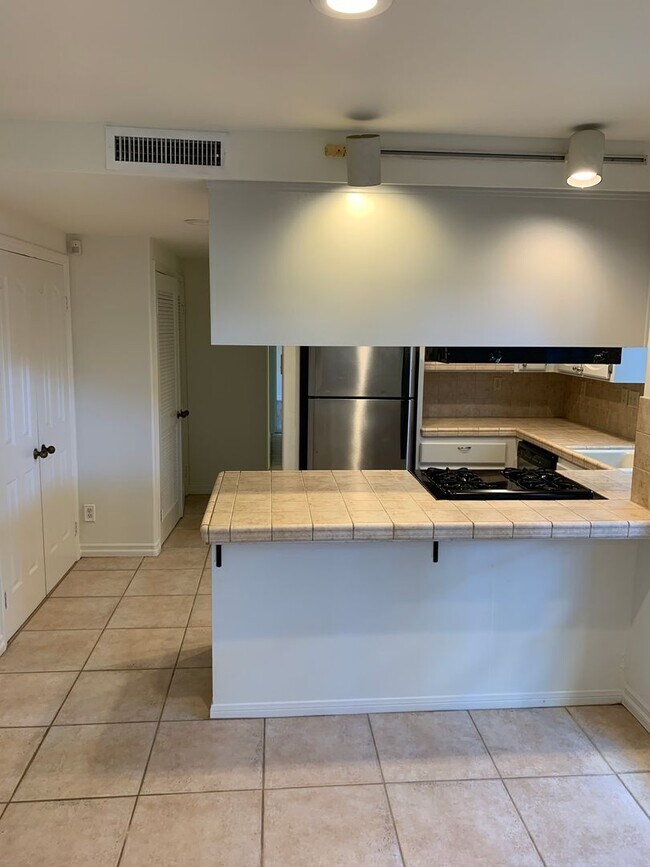 2682 Mission Blvd San Diego, CA 92109 photo 5