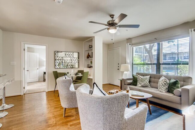 3000 Unity Drive, Houston, TX 77057 photo 4
