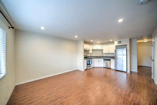 530 24th Street, Oakland, CA 94612 photo 3