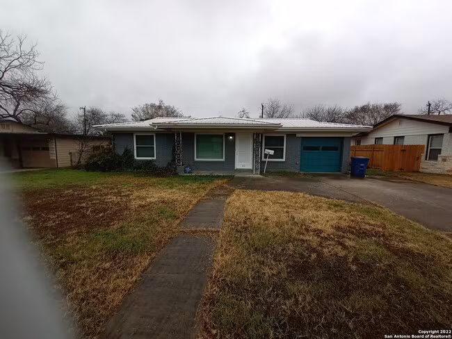 342 Barbara Dr San Antonio, TX 78216 photo 2