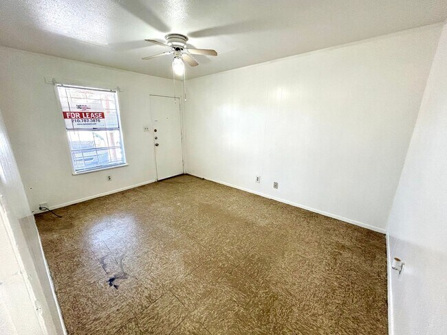 520 Prado St San Antonio, TX 78204 photo 5
