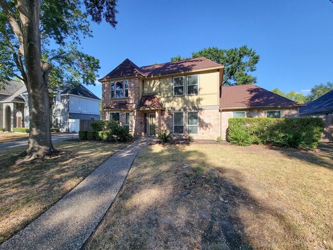 17326 Ponderosa Pines Drive, Houston, TX 77090 photo 2