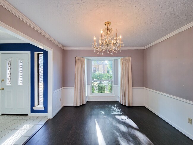 17326 Ponderosa Pines Drive, Houston, TX 77090 photo 5