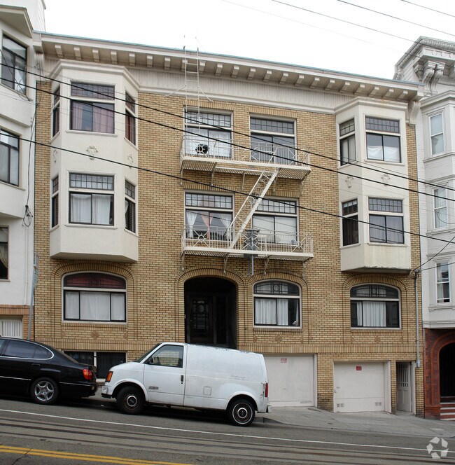 1230 Hyde Street (744r) photo 5