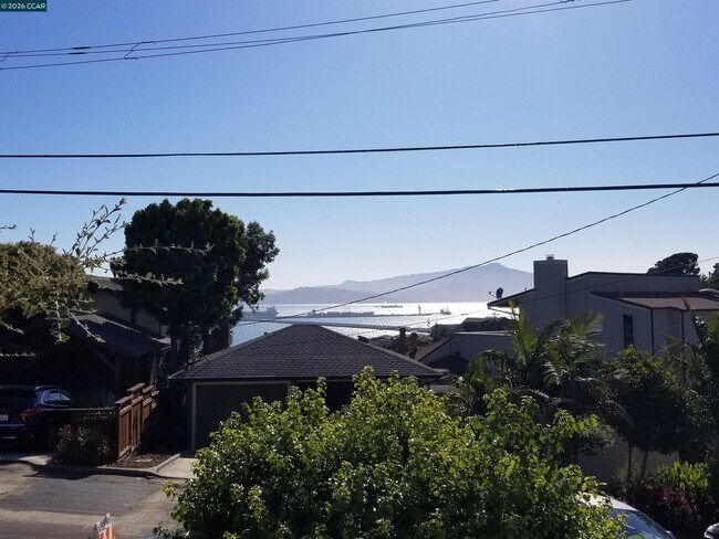 Golden Gate Ave - 420/430 photo 4