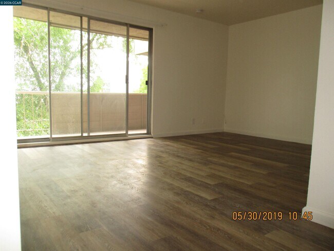 Golden Gate Ave - 420/430 photo 5