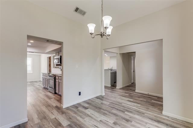 2721 Edinboro Drive, Arlington, TX 76012 photo 5