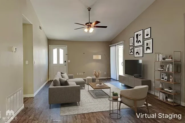 18881 N 77th Ave Glendale, AZ 85308 photo 3