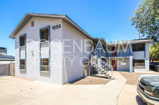 1050 W University Dr Mesa, AZ 85201 photo 2