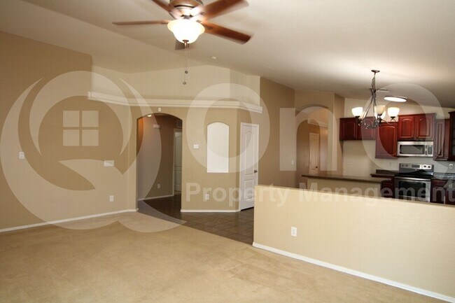 11733 West Mariposa Grande, Sun City, AZ 85373 photo 4