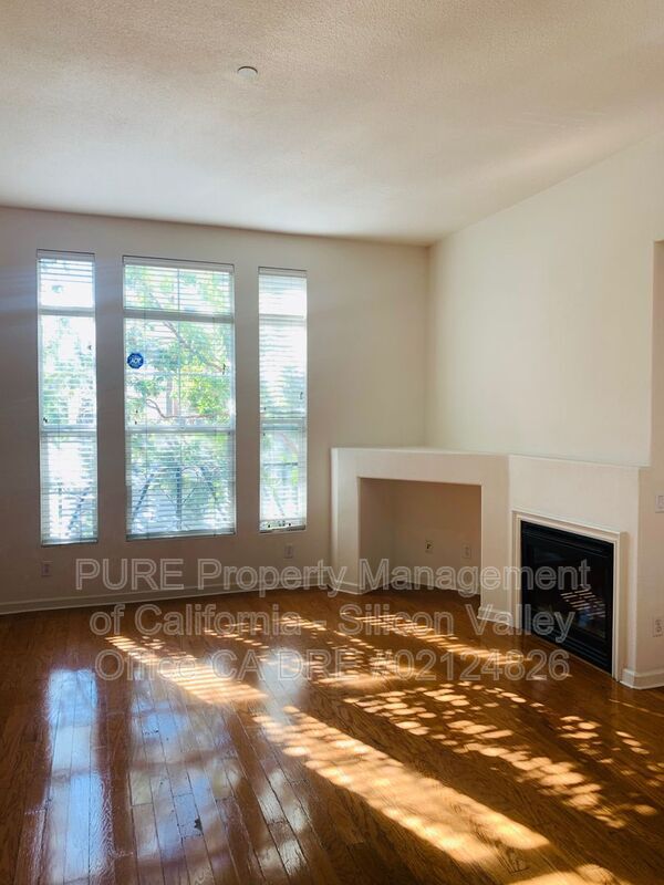 886 Fire Walk photo 3