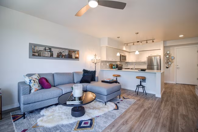 Avaya Ridge Apartments photo 2