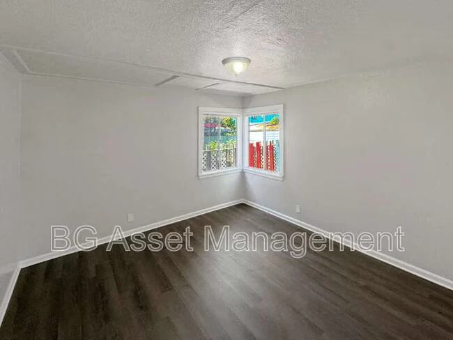 150 Marina Way Richmond, CA 94801 photo 3
